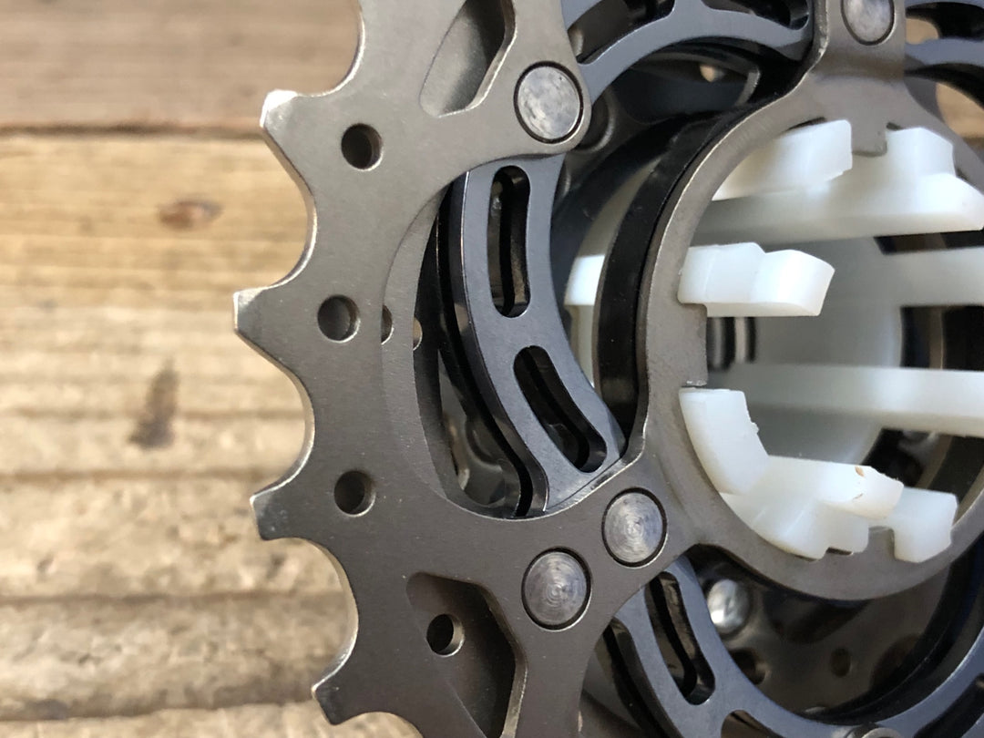 JR840 カンパニョーロ CAMPAGNOLO SUPER RECORD 11s sprockets 11-25 CS9-SR115