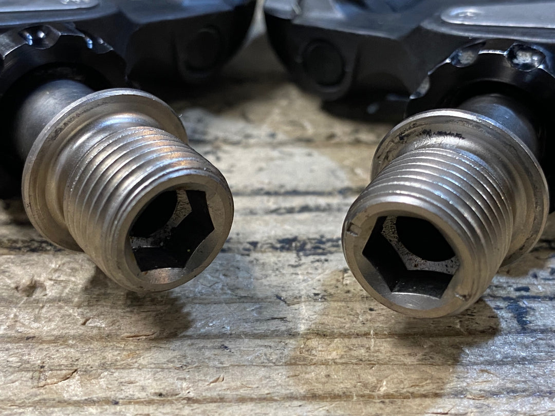JP665 シマノ SHIMANO 105 PD-R7000 ビンディングペダル SPD-SL