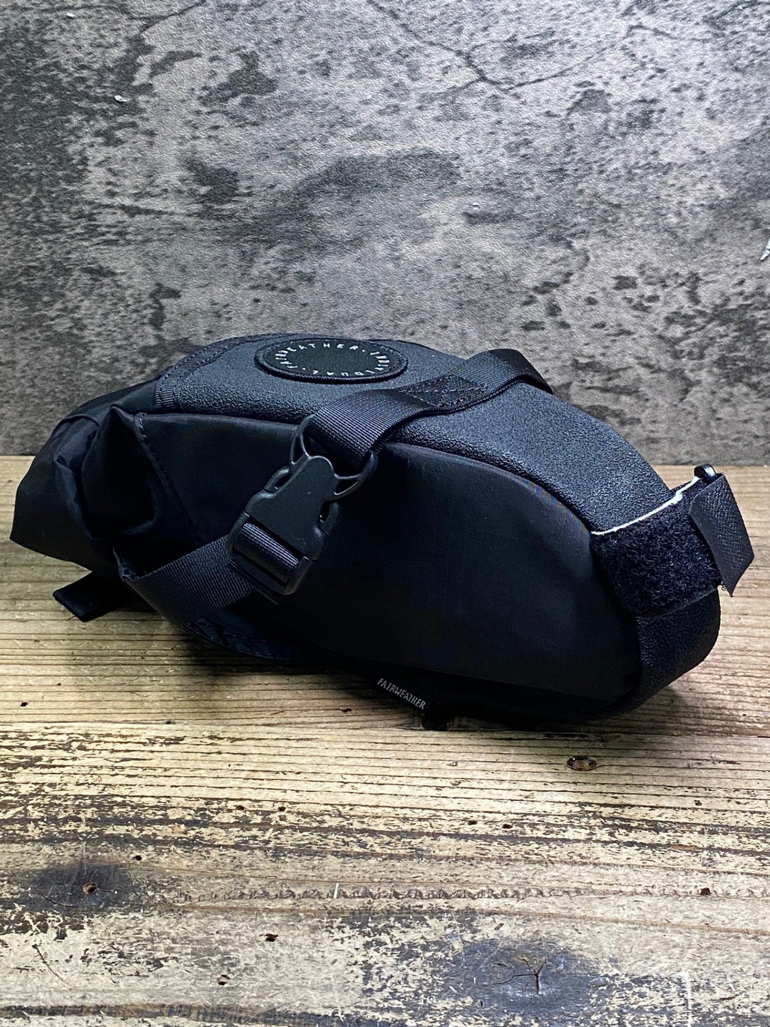 JI849 フェアウェザー FAIRWEATHER サドルバッグ 黒