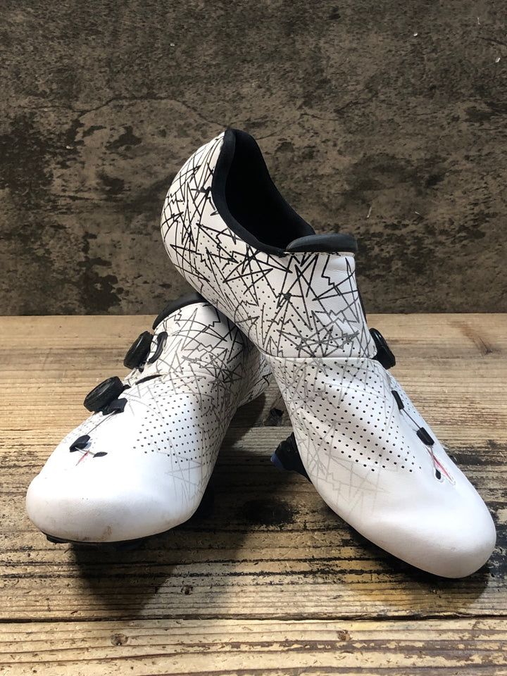 KA405 フィジーク fizik R1 Road shoes GIRO LIMITED ビンディングシューズ 白 EU45 SPD-SL