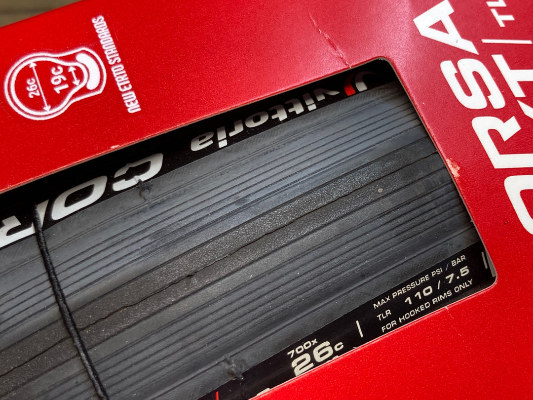 JF273 ヴィットリア vittoria コルサ CORSA N.EXT TLR チューブレスレディー タイヤ 700x26C