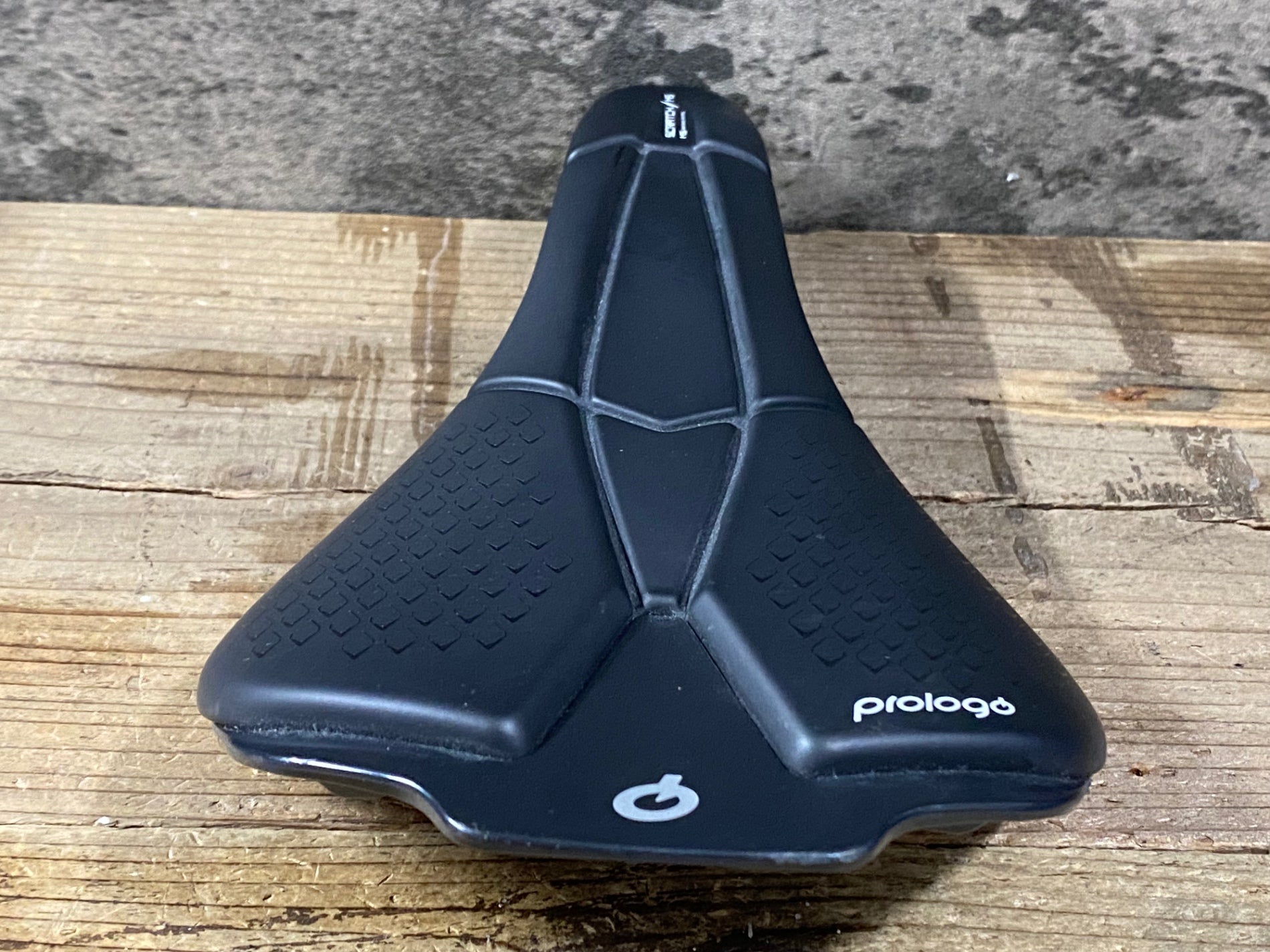 KE865 プロロゴ prologo SCRATCH M5 サドル 黒 Pro T 2.0レール – BICI