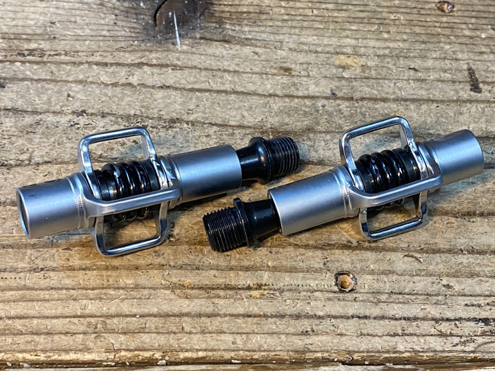 JX869 クランクブラザーズ CRANKBROTHERS エッグビーター EGGBEATER1 ビンディングペダル スチールシャフト 黒シルバー