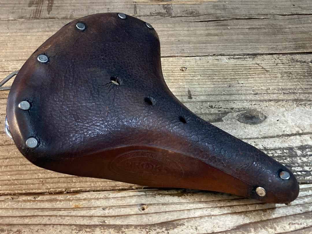 JX189 ブルックス BROOKS B67 サドル ※錆、劣化の為ジャンク