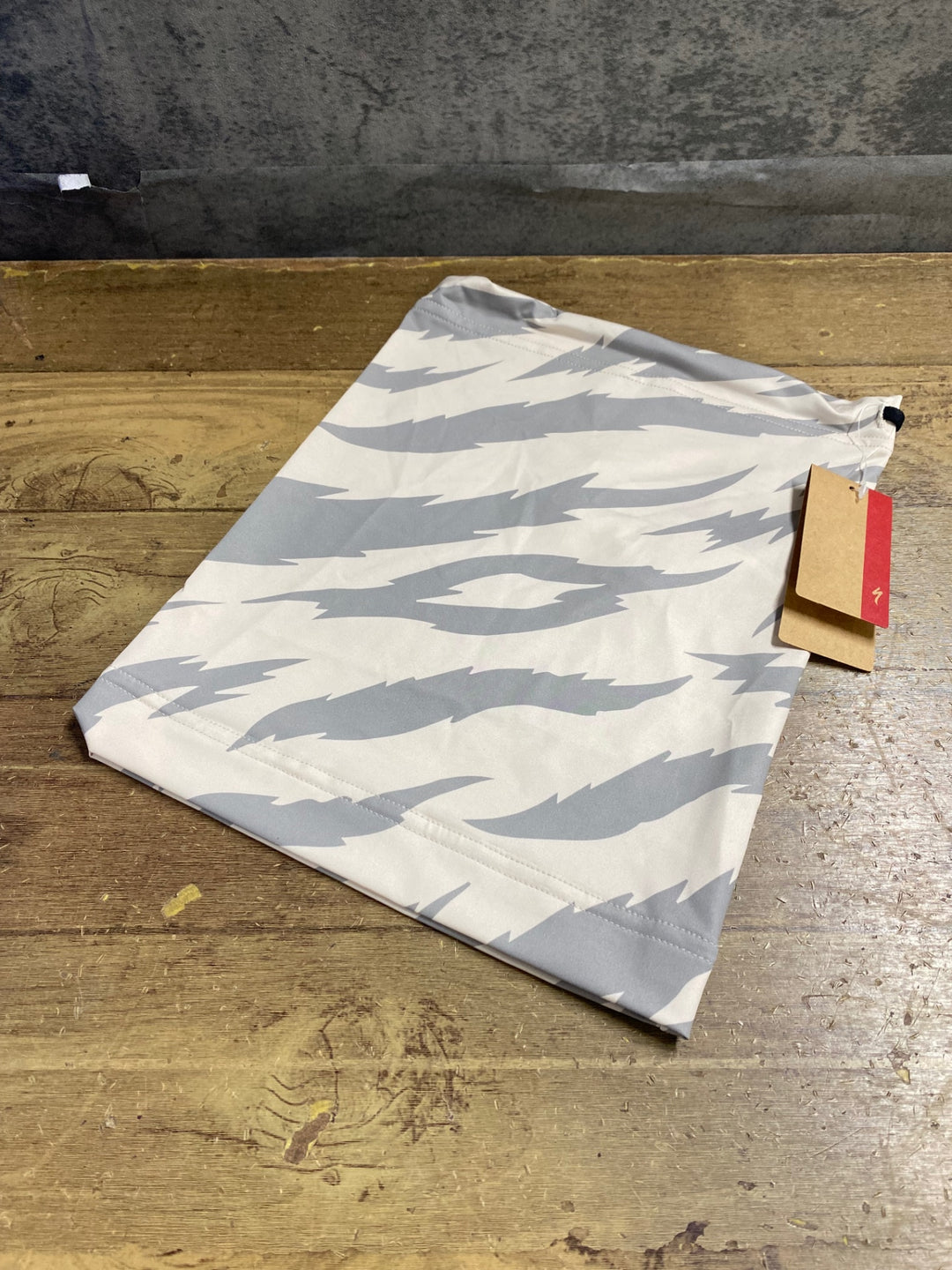 JV617 スペシャライズド SPECIALIZED LIGHTNING NECK GAITER ネックカバー オフホワイト ONESIZE
