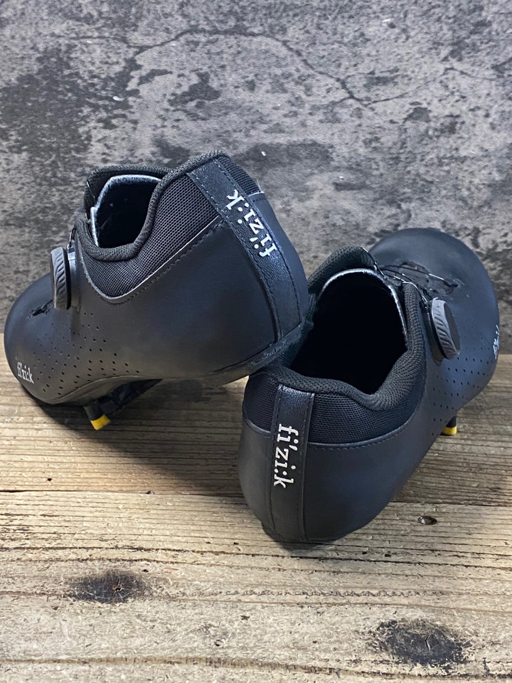 KB381 フィジーク fizik VENTO OMNA WIDE SPD-SLシューズ EU40.5 3穴 黒 ※傷スレ