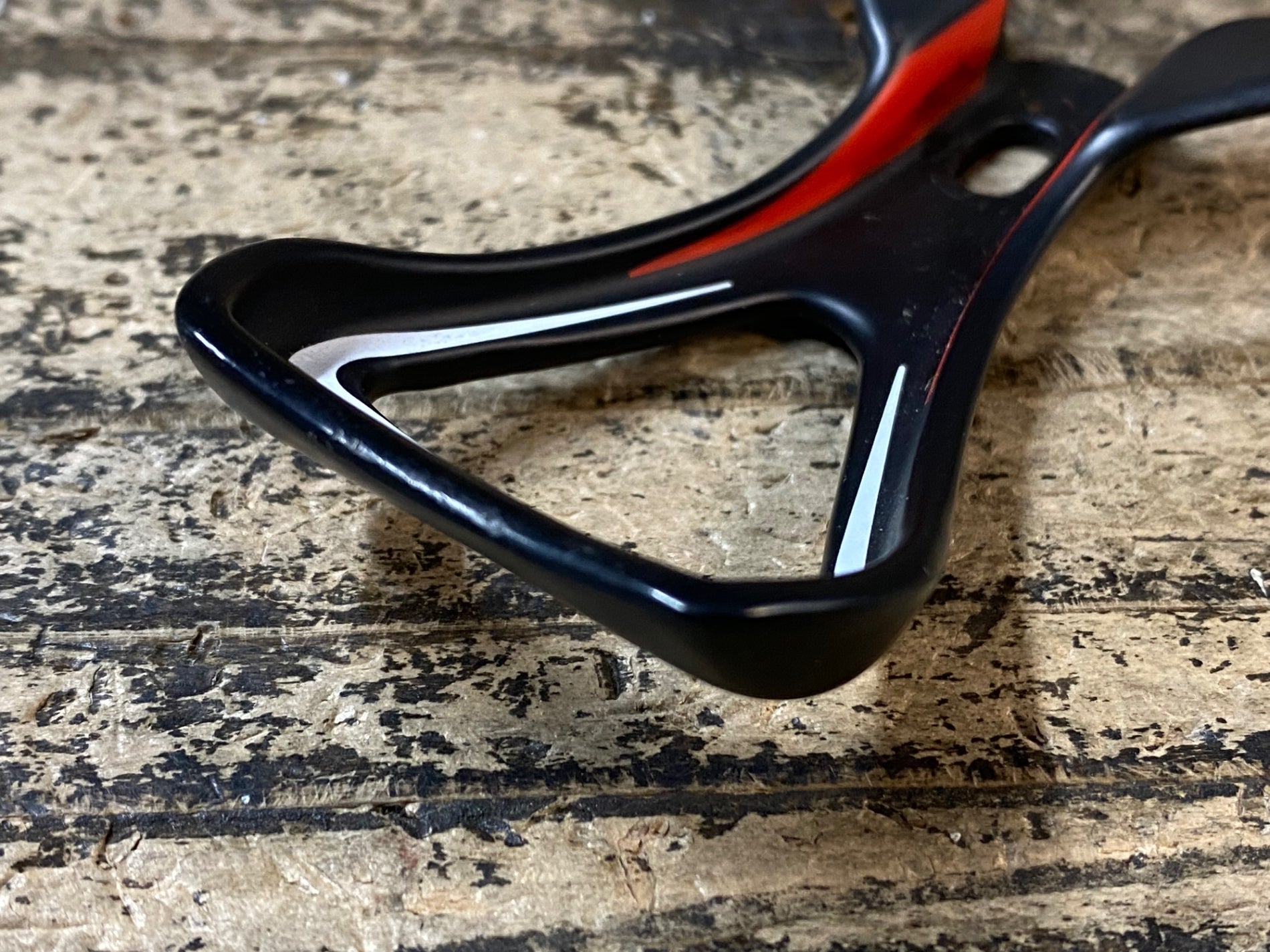JN816 エリート ELITE LEGGERO CARBON ボトルケージ – BICI AMORE