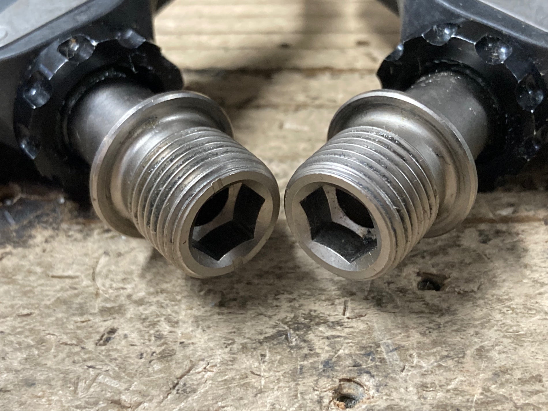 JY782 シマノ SHIMANO 105 PD-R7000 ビンディングペダル SPD-SL – BICI