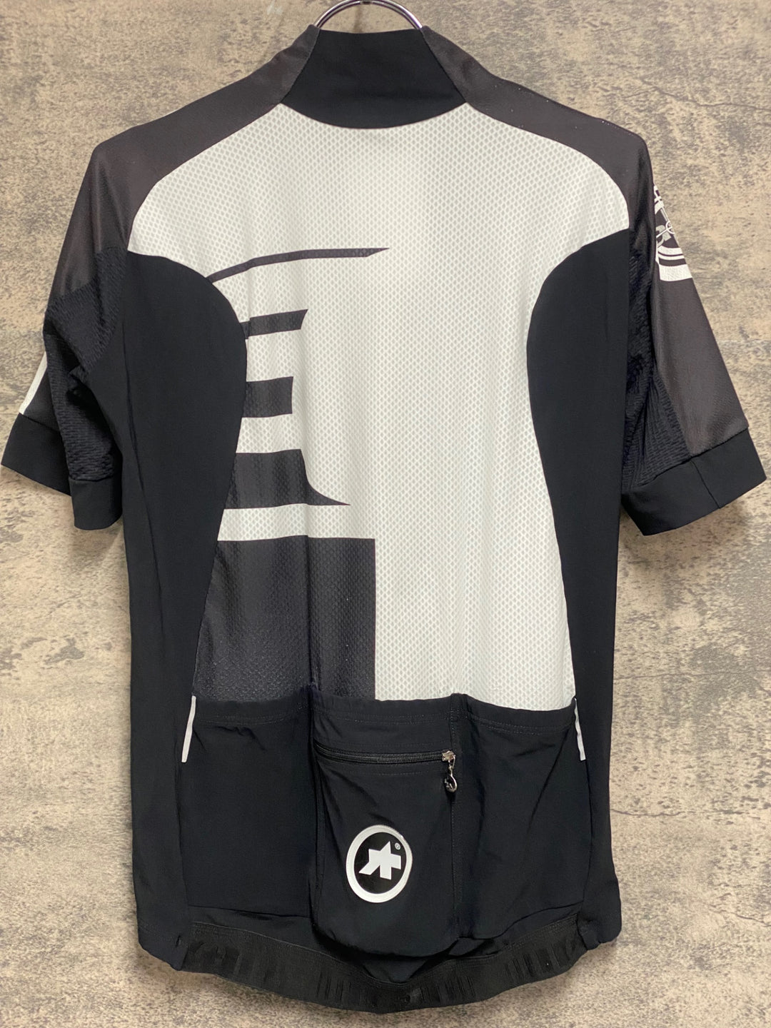 JV138 アソス ASSOS 半袖 サイクルジャージ 白 黒 M相当