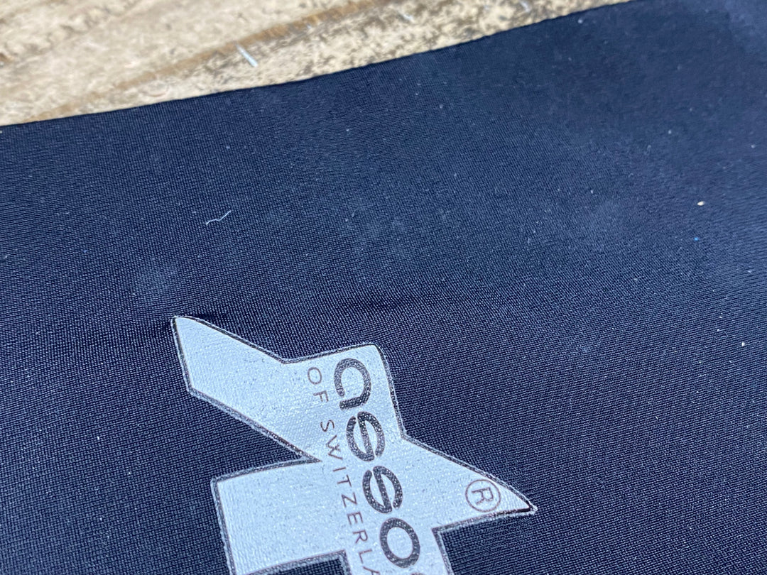 JV135 アソス ASSOS アームウォーマー 黒 サイズ不明 裏起毛