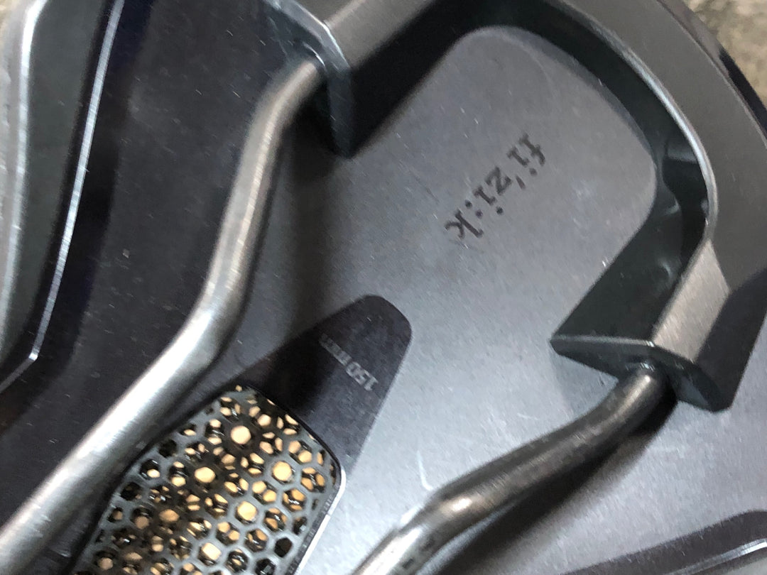 JW583 フィジーク fizik ヴェント VENTO ARGO R1 ADAPTIVE 150mm サドル カーボンレール 黒