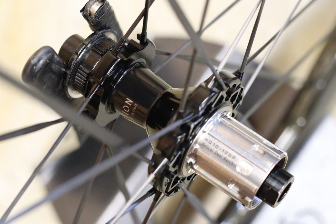 エリートホイールズ ELITE WHEELS ドライブ ヘリックス DRIVE HELIX 46D CS カーボン チューブレスレディ ホイールセット シマノ 12/11S 【立川店】
