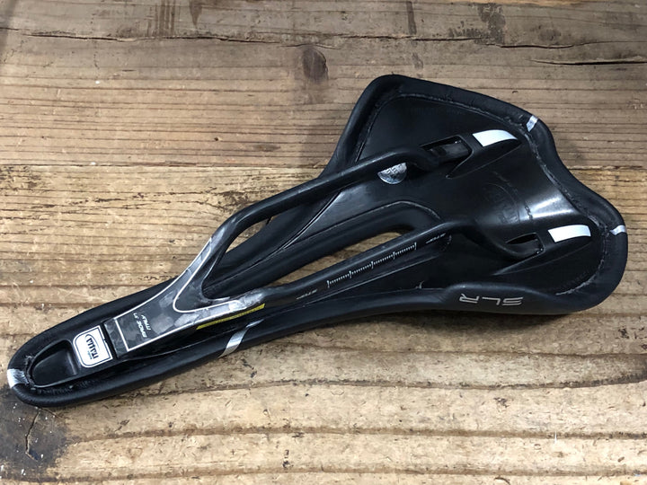 KN601 セライタリア Selle Italia SLR Kit Carbonio Flow サドル 黒 カーボンレール