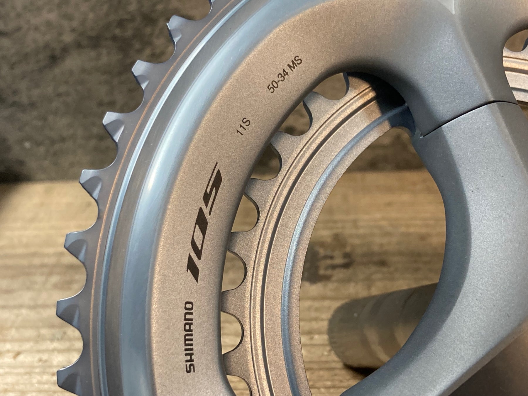 JW918 シマノ SHIMANO 105 FC-R7000 クランクセット シルバー 50/34T
