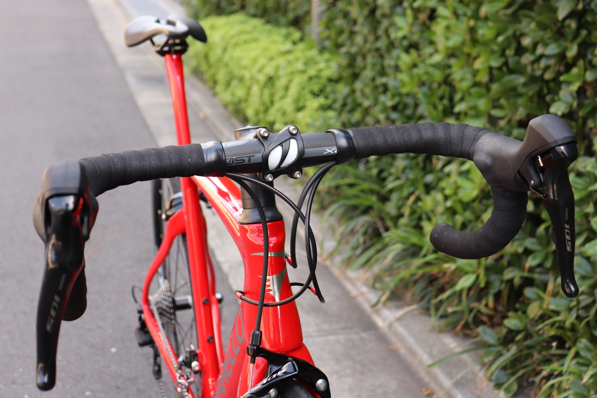 ピナレロ PINARELLO ガン GAN 2020モデル 515サイズ シマノ 105 R7000