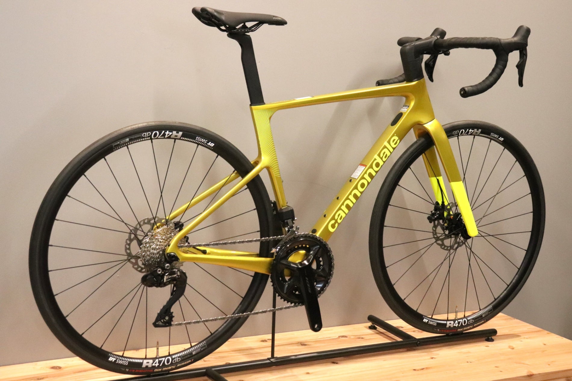 未使用 キャノンデール CANNONDALE スーパーシックス SUPERSIX EVO 3