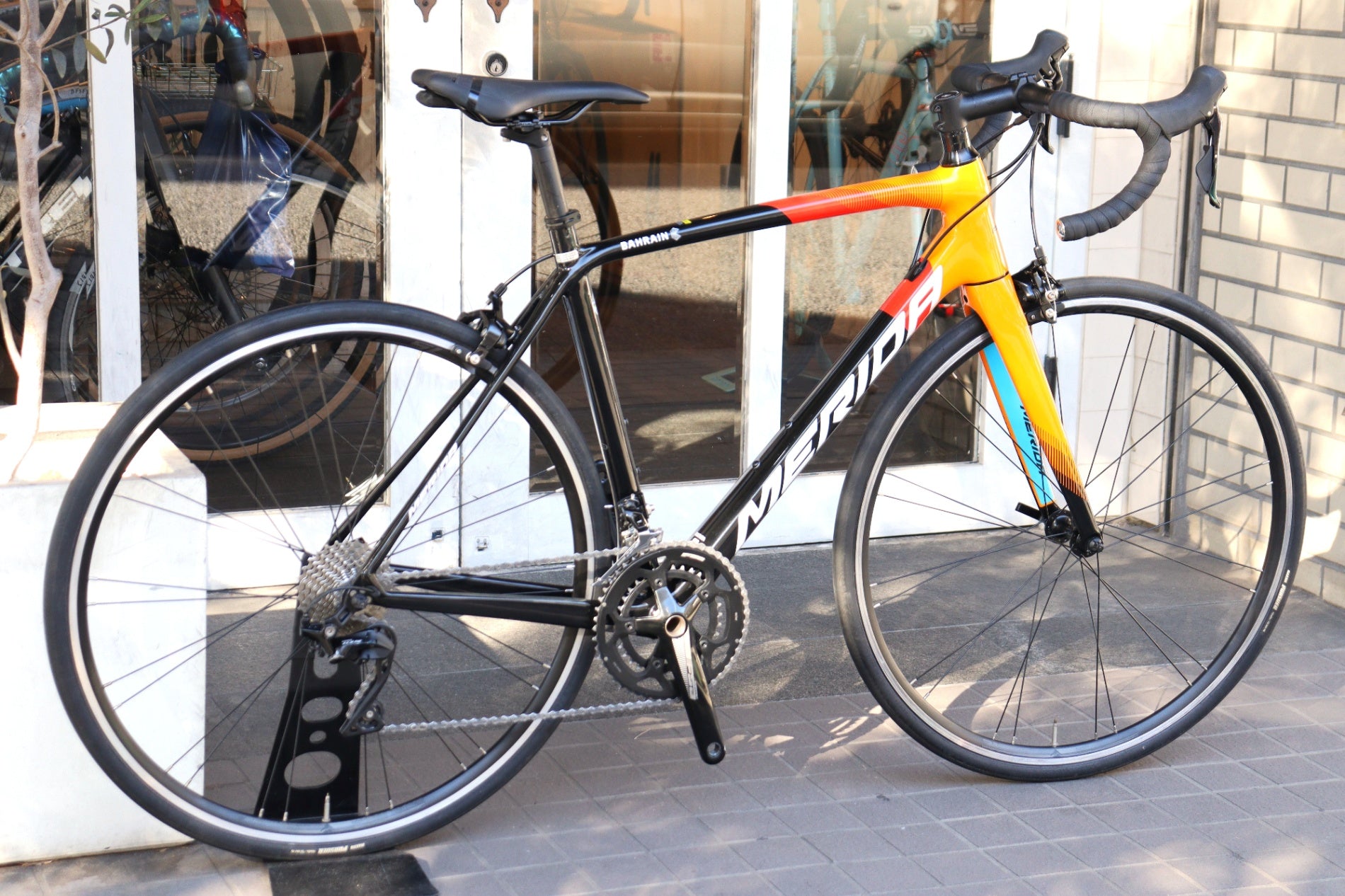 メリダ MERIDA スクルトゥーラ SCULTURA 4000 2017モデル 52サイズ