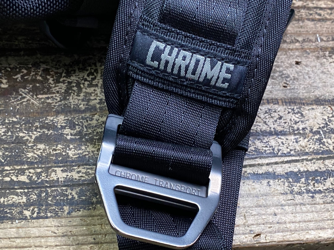 JK013 クローム CHROME カデット KADET NYLON ボディバッグ 黒