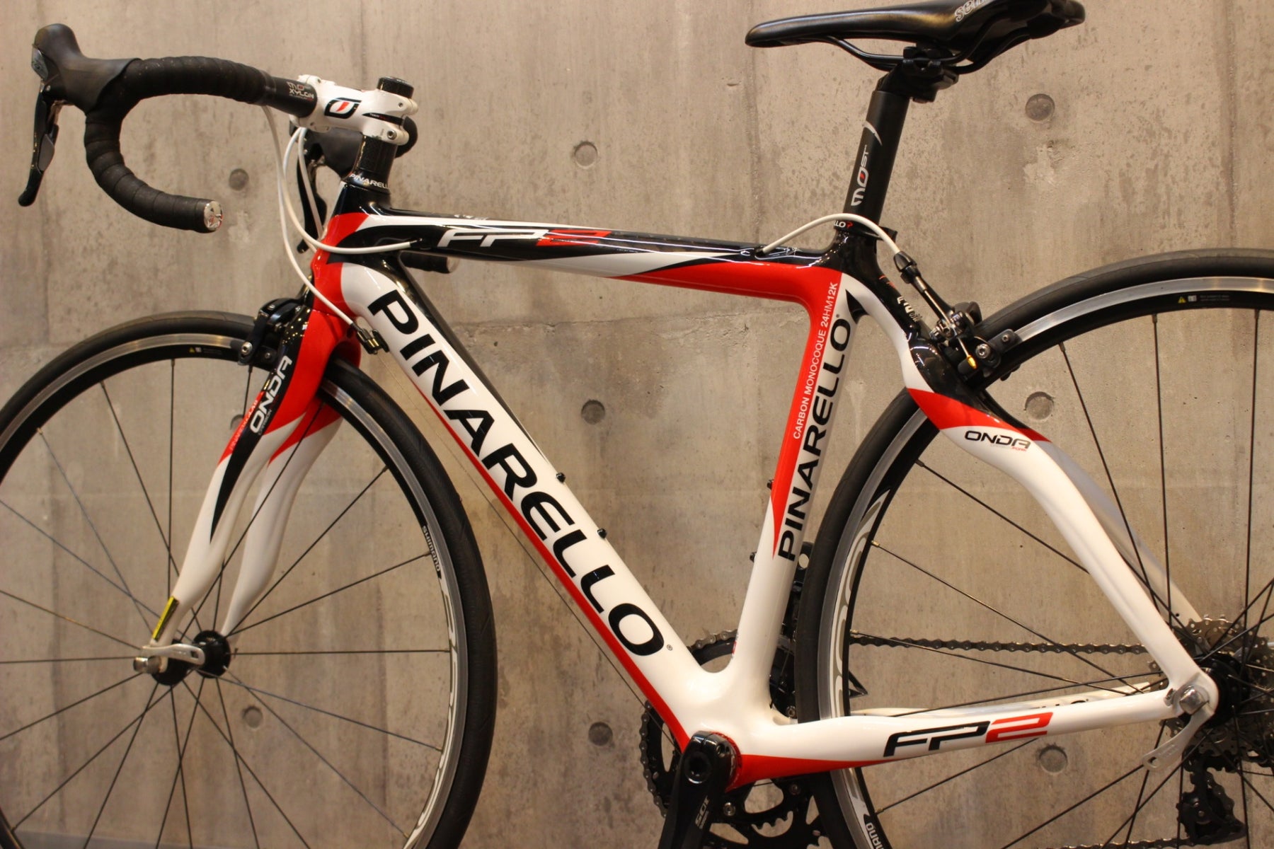 ピナレロ PINARELLO FP2 2011 44SLサイズ シマノ 105 5700 10S