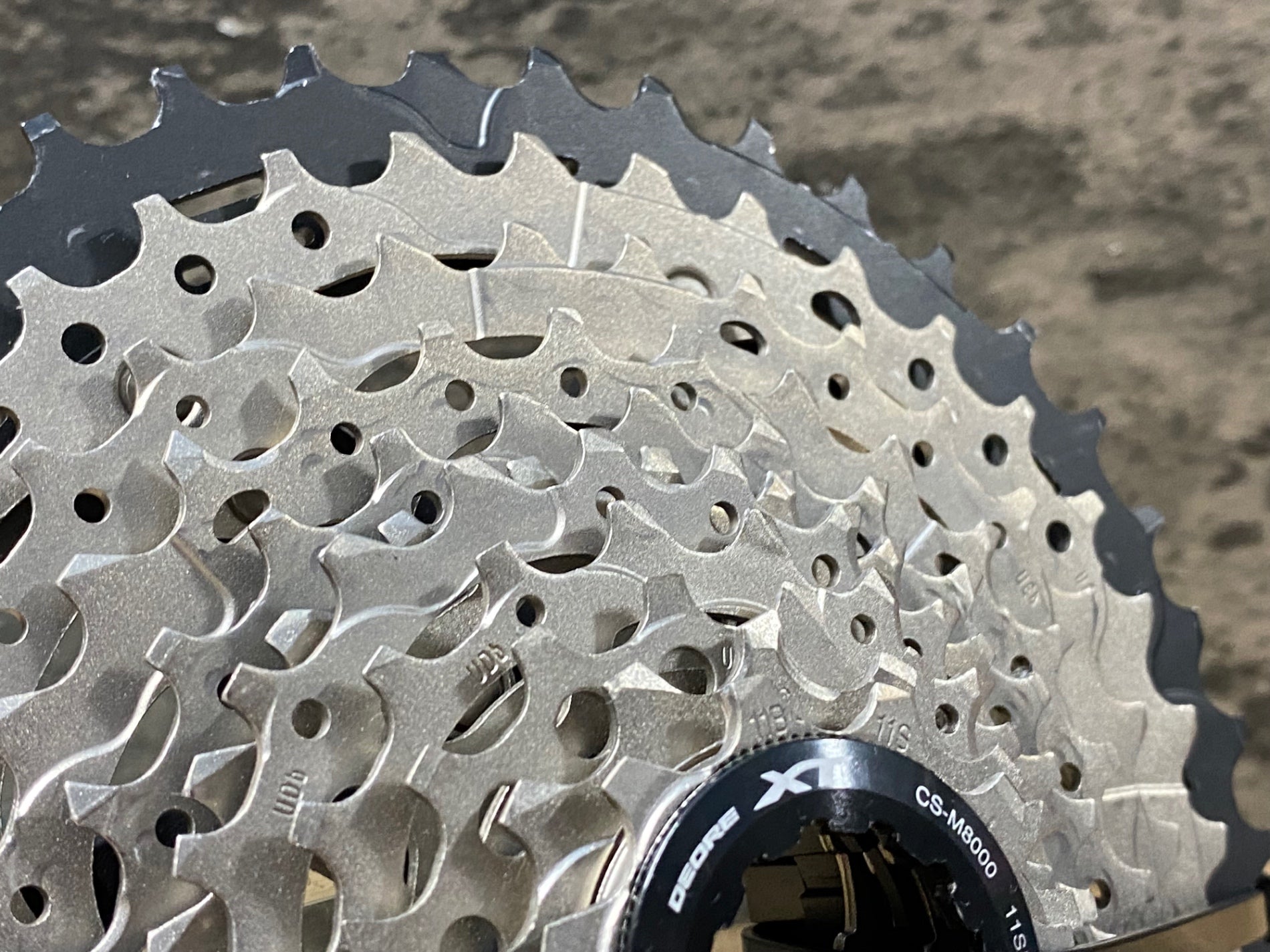 KE266 シマノ SHIMANO XT スプロケット CS-M8000 11-42T 11S – BICI