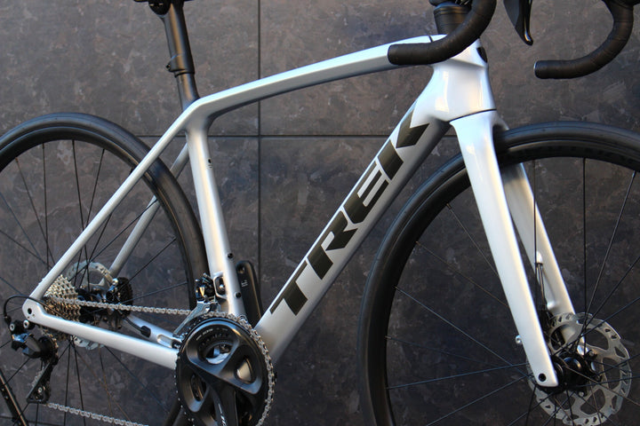 トレック TREK エモンダ EMONDA SL5 DISC 2021年モデル 52サイズ シマノ 105 R7020 11S 油圧DISC カーボン ロードバイク 【福岡店】