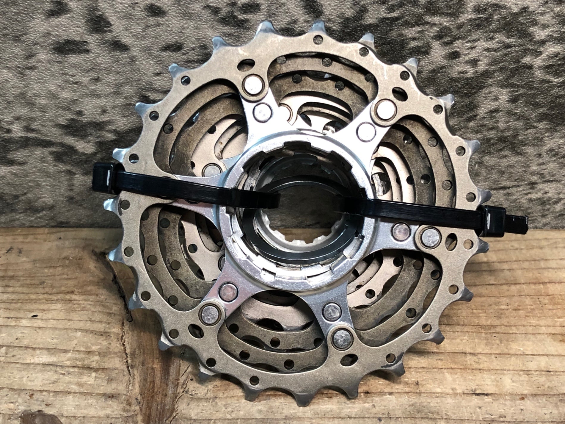 JH133 シマノ SHIMANO デュラエース DURA-ACE CS-7700 スプロケット 12