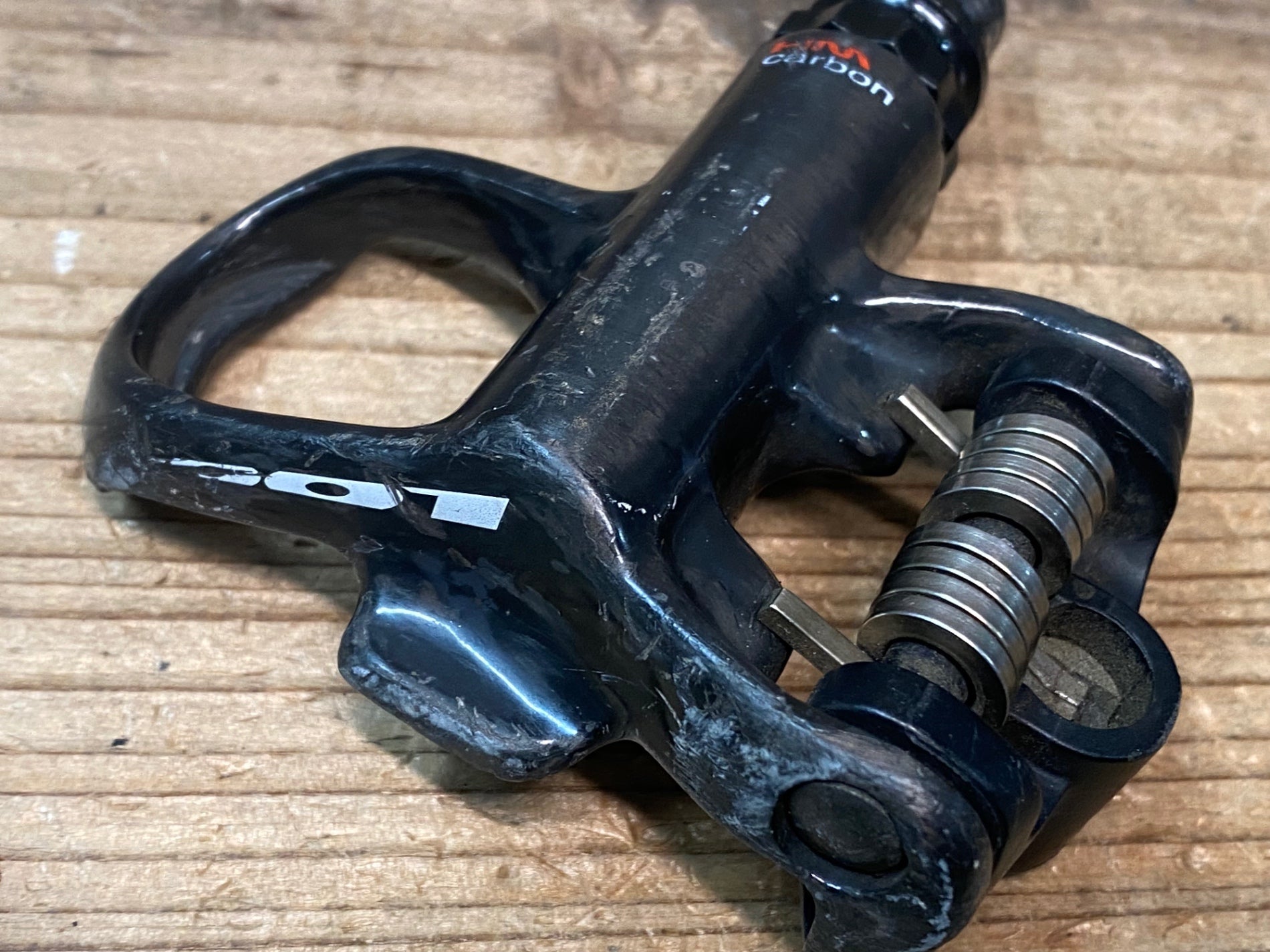 JN539 ルック LOOK ケオ KEO HM Ti CARBON ビンディングペダル 黒赤