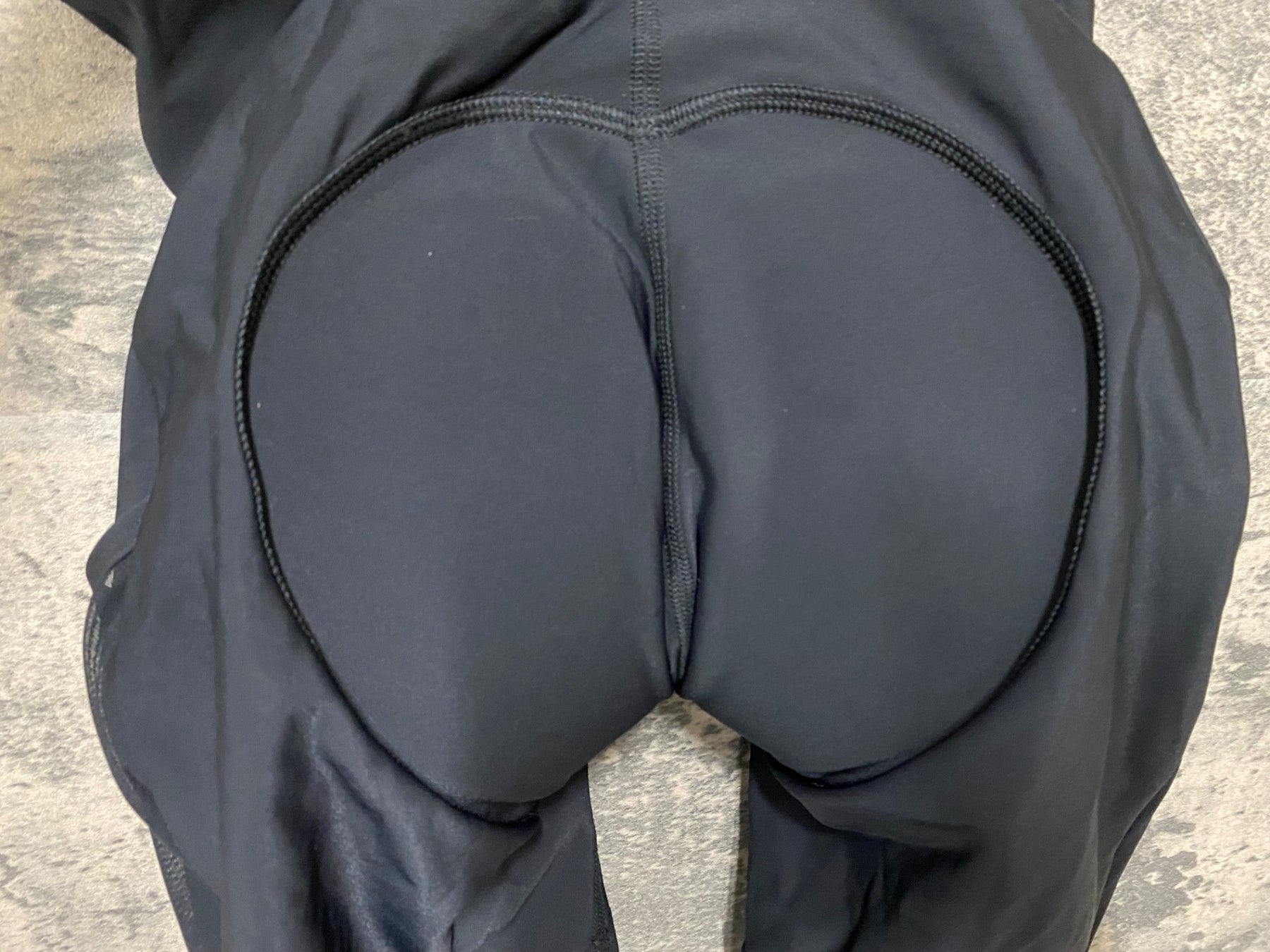 JE183 ラファ Rapha CORE CARGO SHORTS レーサーパンツ ブラック XS