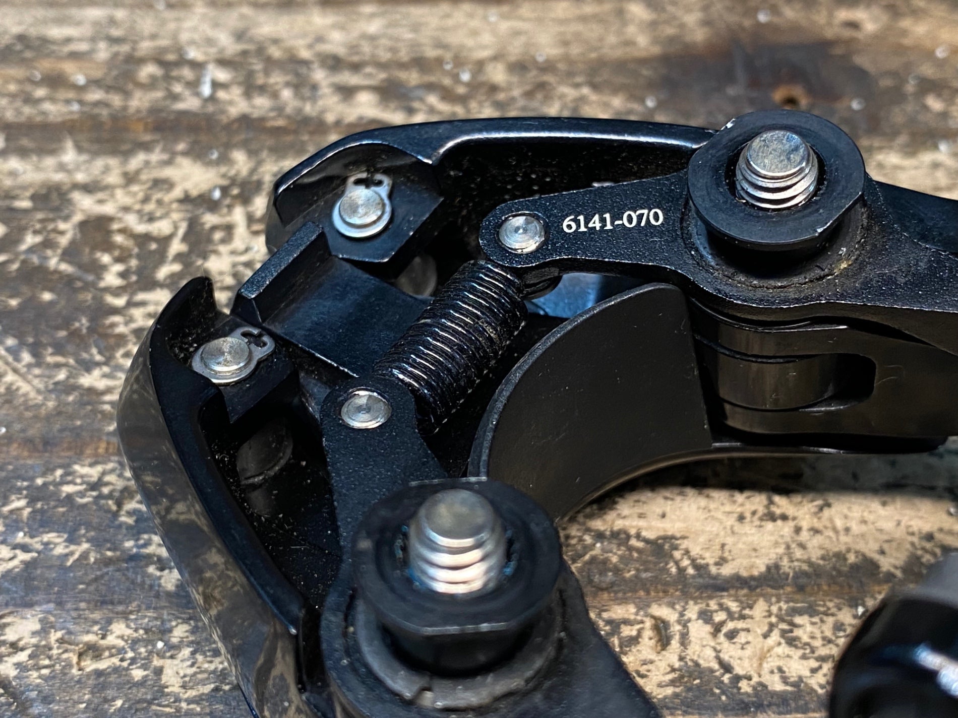 IB878 トレック TREK SLR キャリパーブレーキ 前後セット 本体のみ