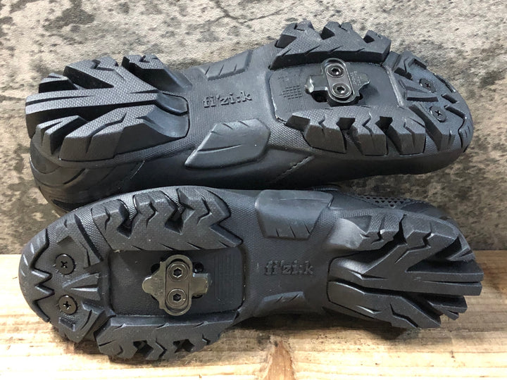 KG386 フィジーク FIZIK M6 MTB shoes ビンディングシューズ 黒 SPD EU38 ※ペン字あり