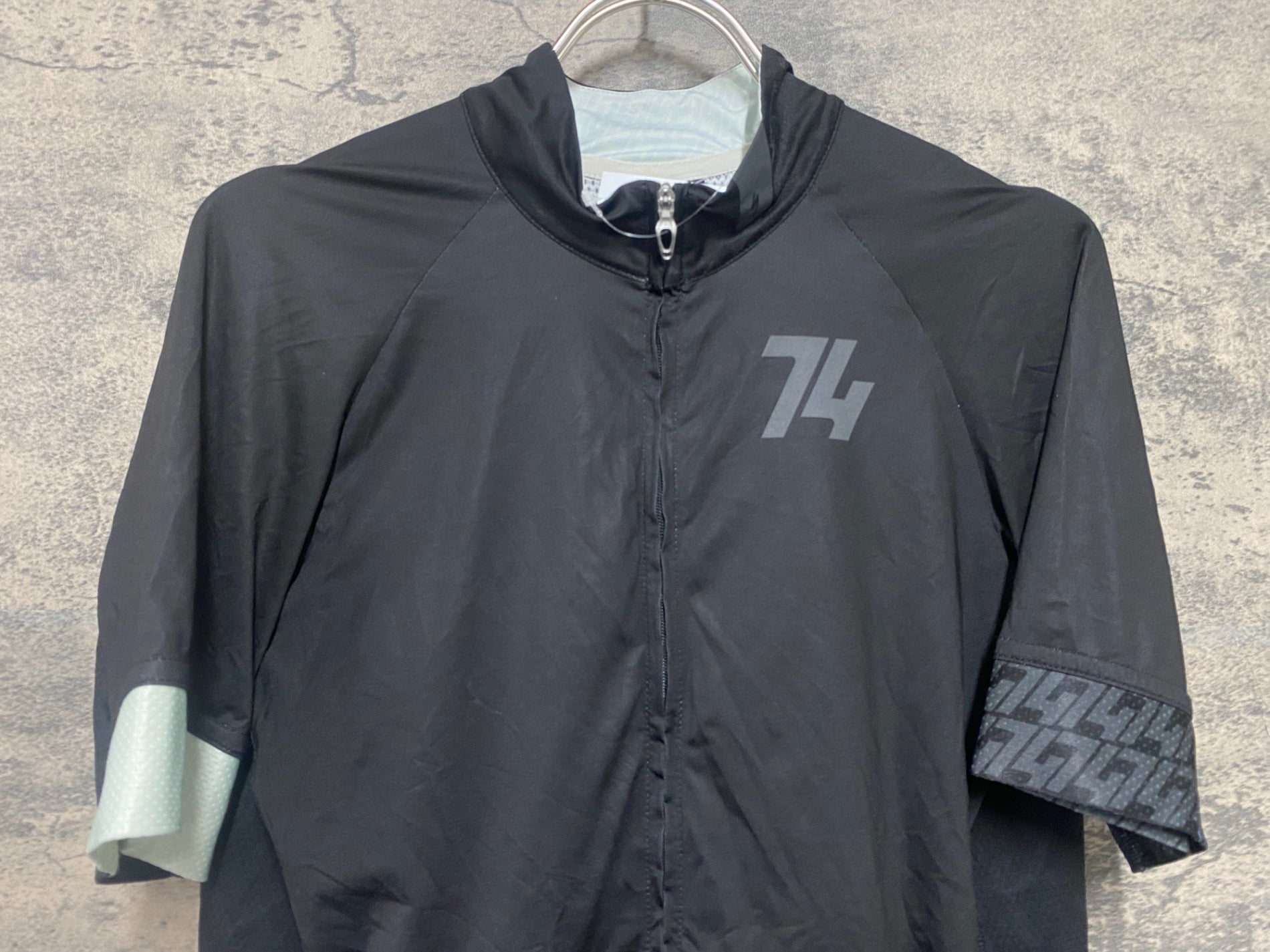 【新品未使用】スペシャライズド サイクルジャージ 半袖 Ｌサイズ JP808 スペシャライズド SPECIALIZED 半袖サイクルジャージ 黒 L