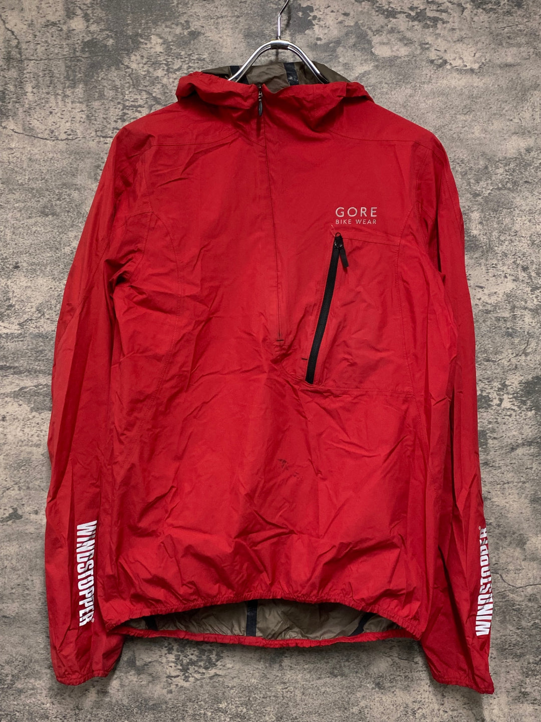 JW530 ゴア GORE BIKE WEAR 長袖 ウインドブレイカー 赤 M ※汚れ,内側劣化の為ジャンク