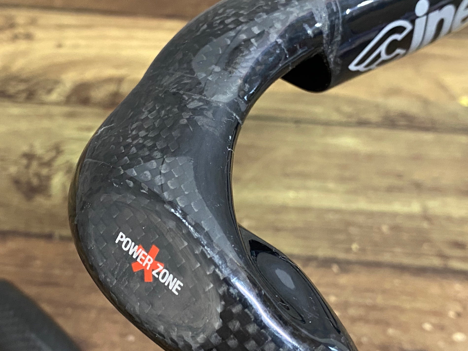 JQ542 チネリ cinelli neo morphe カーボンドロップハンドル Φ31.8