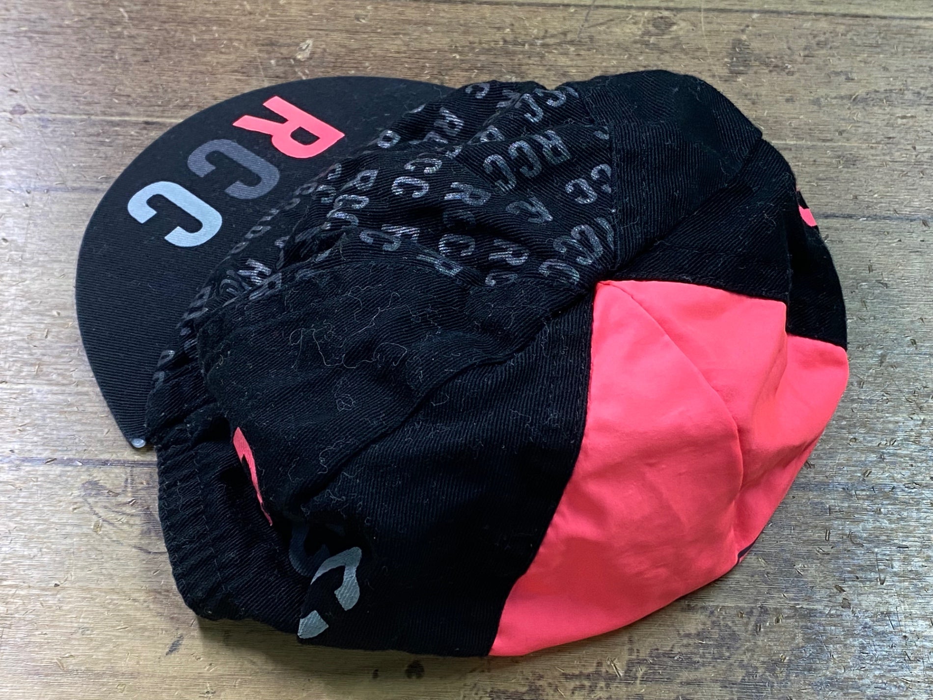 ラファ　サイクルキャップ& サコッシュ　新品未使用　レア品　Rapha JM672 ラファ rapha RCC サイクルキャップ – BICI AMORE ONLINE STORE