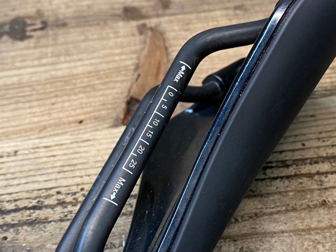 JP321 TNi スリム Slim サドル 黒 carbonレール