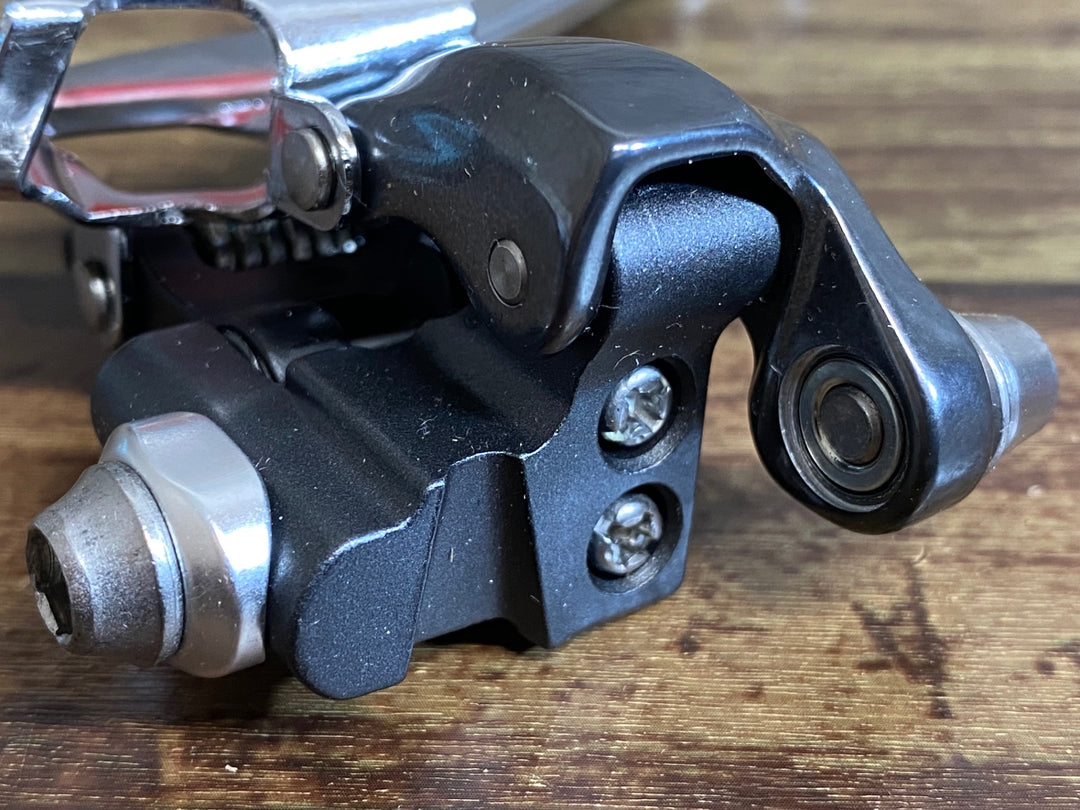 JQ281 シマノ SHIMANO アルテグラ ULTEGRA FD-6700 フロントディレイラー 2S