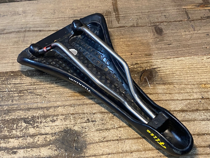 JO654 セライタリア Selle Italia フライト チタニウム FLITE Titanium サドル チタンレール 黒 側面ガリ傷
