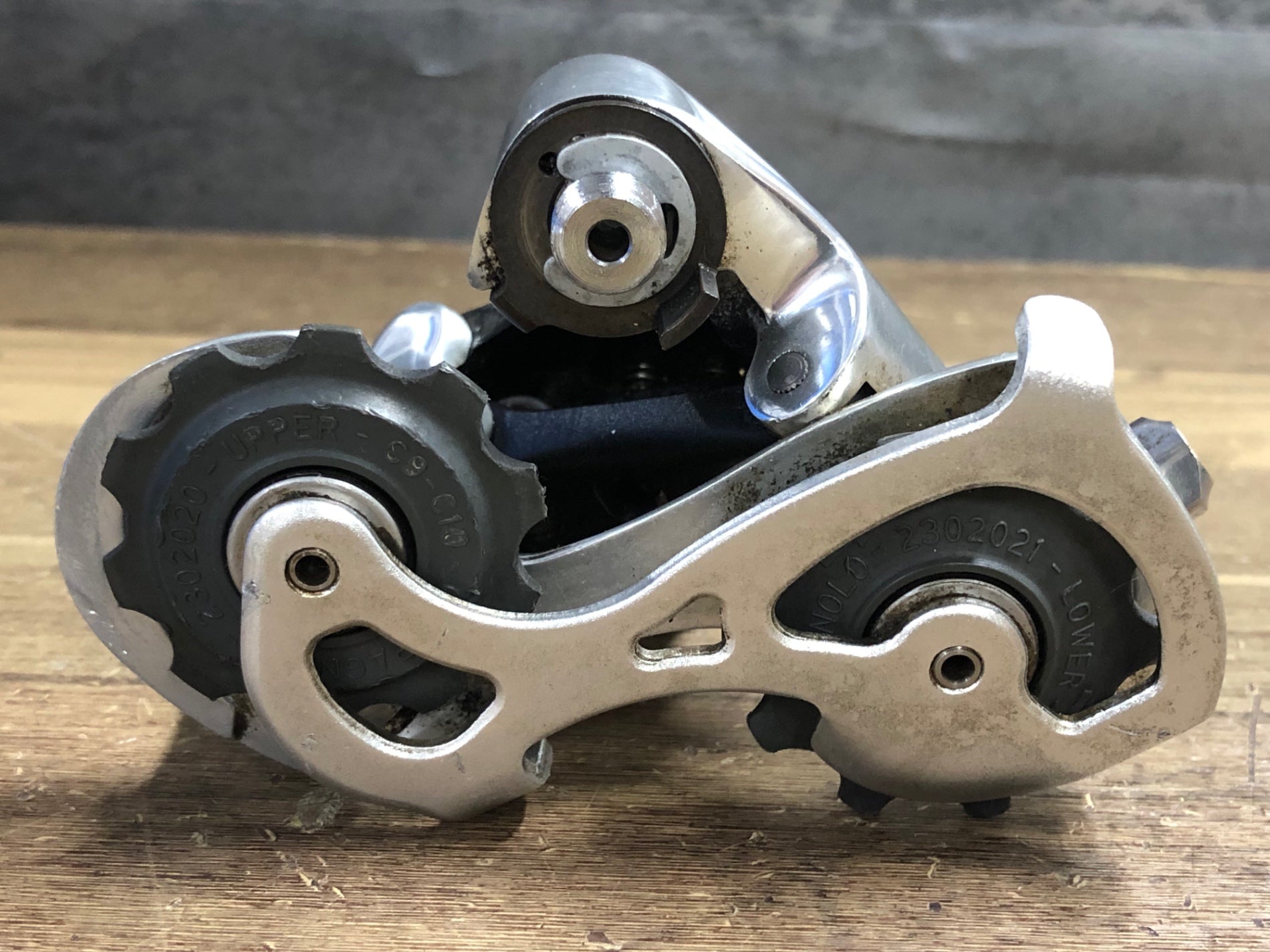 JY429 カンパニョーロ Campagnolo コーラス CHORUS リアディレイラー