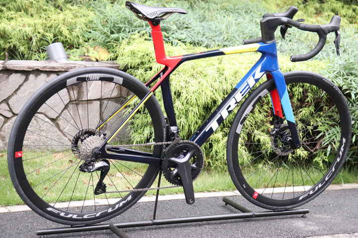トレック TREK マドン MADONE SLR Gen8 P1 2025 Mサイズ シマノ アルテグラ R8170 12S Di2 カーボン ロードバイク 【さいたま浦和店】