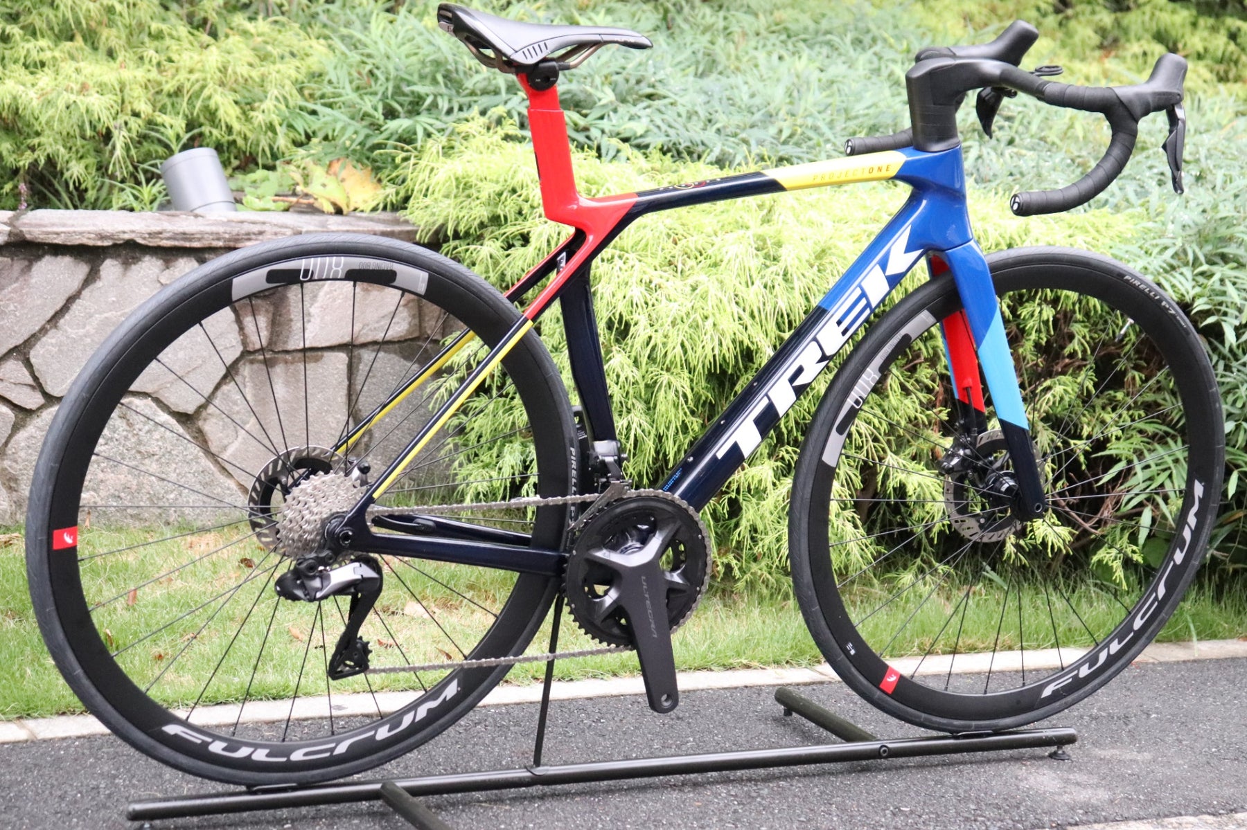 トレック TREK マドン MADONE SLR Gen8 P1 2025 Mサイズ シマノ