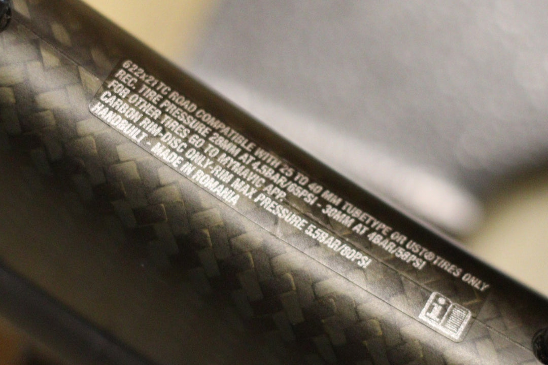 マヴィック MAVIC キシリウム KSYRIUM PRO CARBON SL UST カーボン DISC ホイール フロントのみ 【立川店】