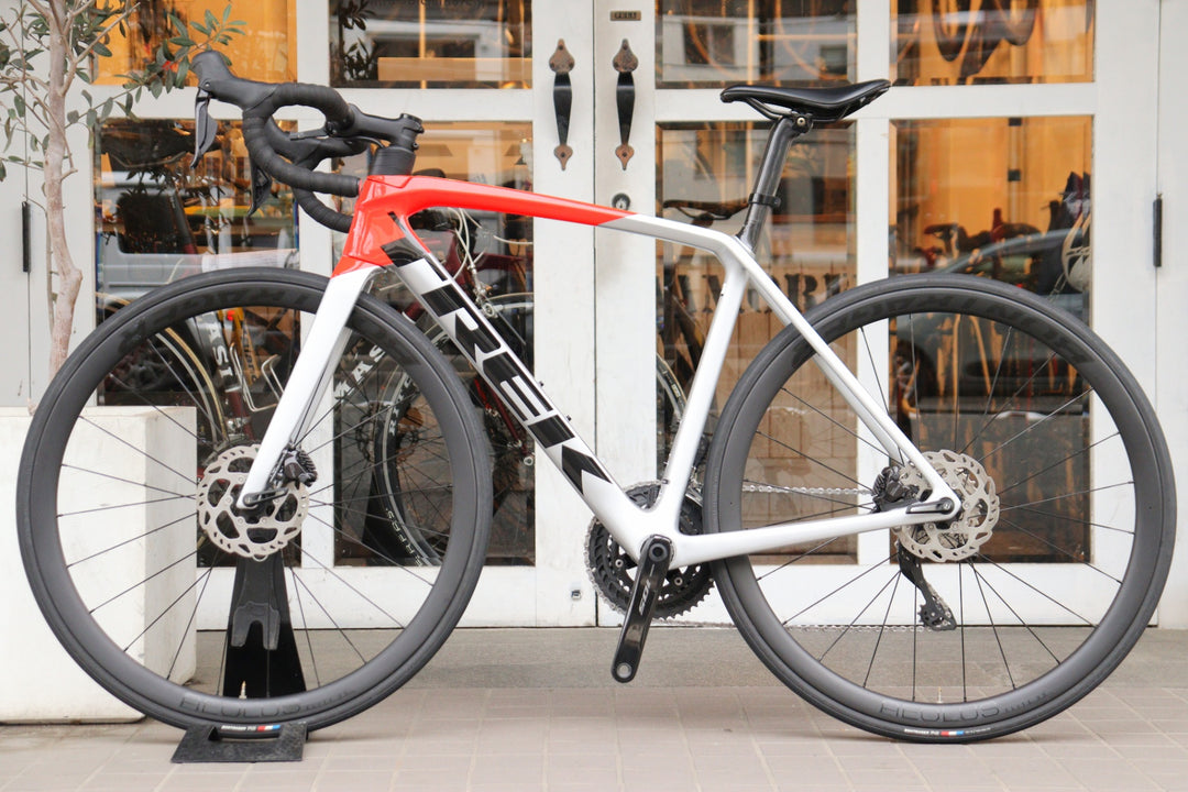 トレック TREK エモンダ ディスク EMONDA SL6 DISC 2023モデル 54サイズ シマノ 105 Di2 R7170 12S カーボン ロードバイク 【横浜店】