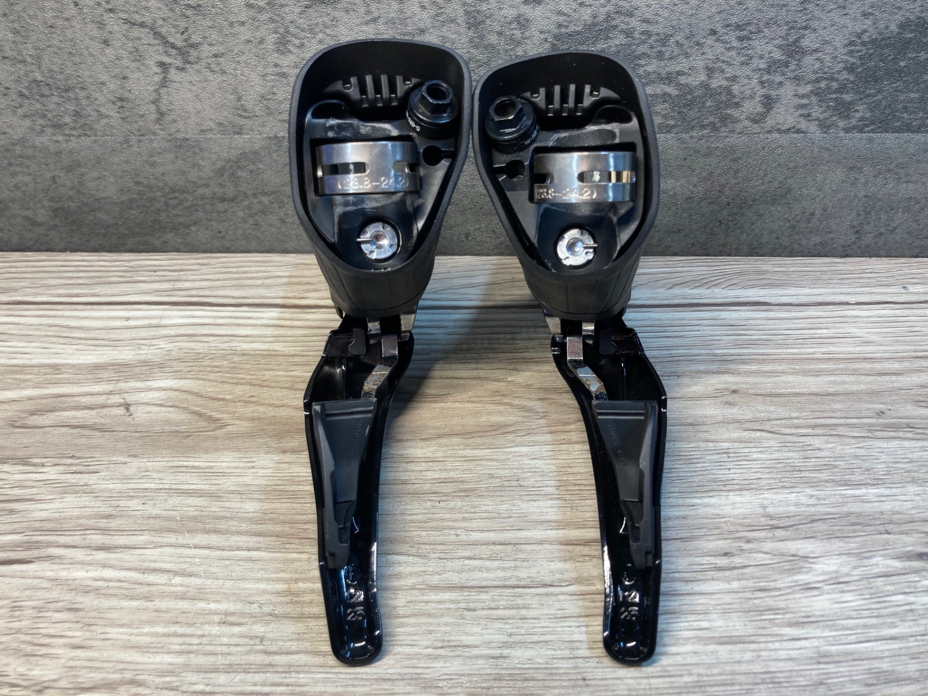 JK060 シマノ SHIMANO 105 ST-R7025 STIレバー 2x11S 油圧 – BICI