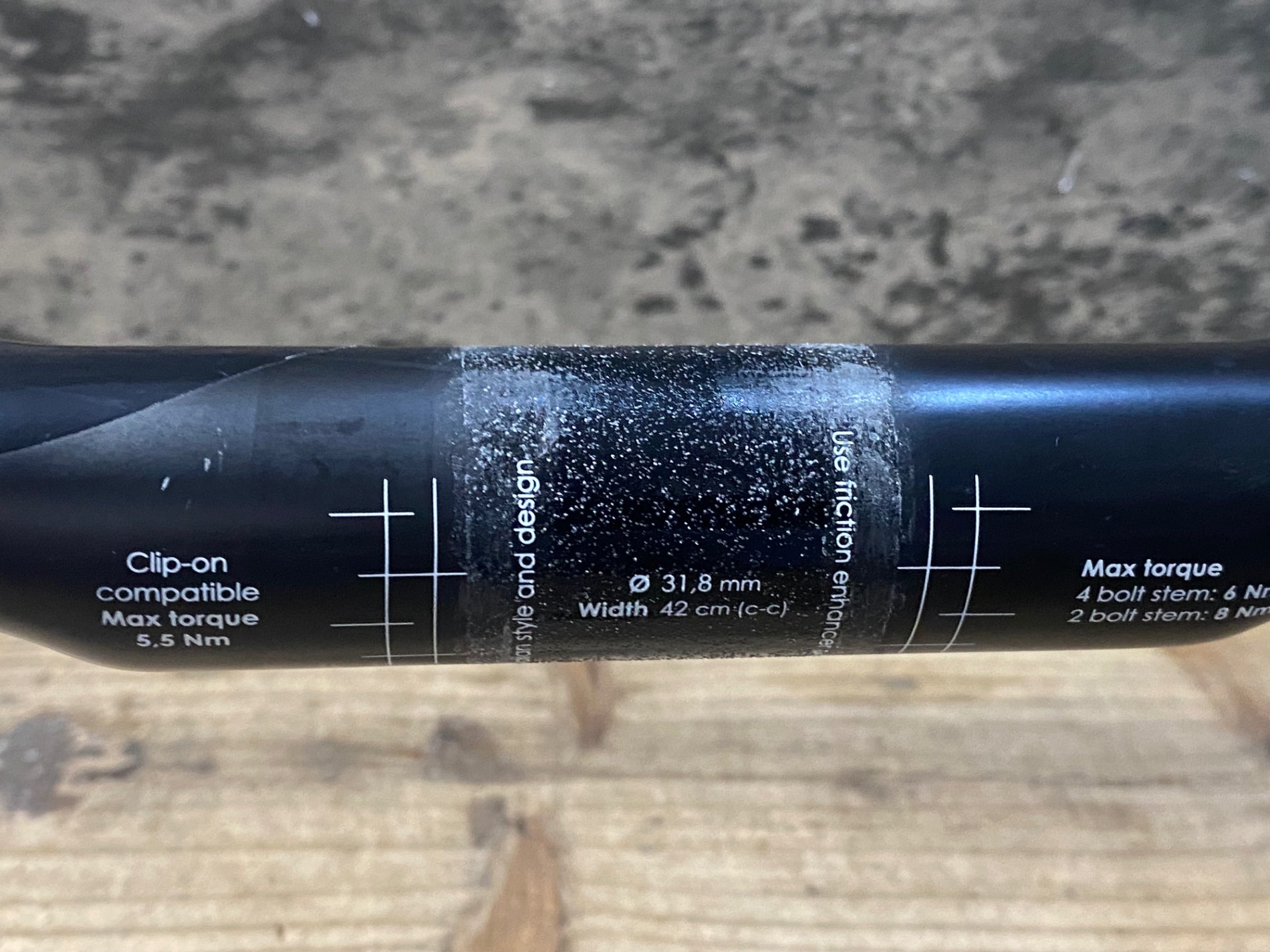 KD379 3T ERGONOVA TEAM STEALTH カーボン ドロップハンドル C-C400mm