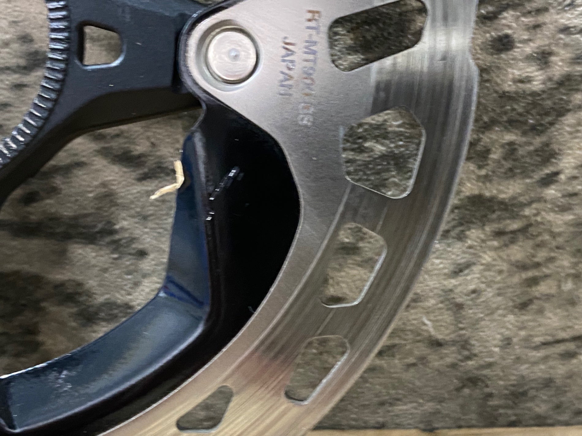 JU813 シマノ SHIMANO ディスクブレーキローター RT-MT900 Φ160 1.75mm