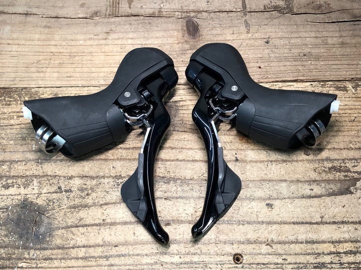 IY496 シマノ SHIMANO 105 ST-R7120 STIレバー 2x12S 油圧DISC 左右セット