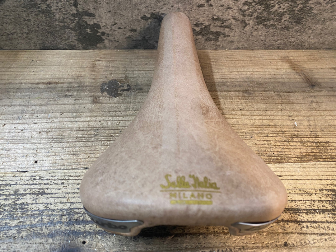 JP066 セライタリア selle italia TURBO サドル 茶色