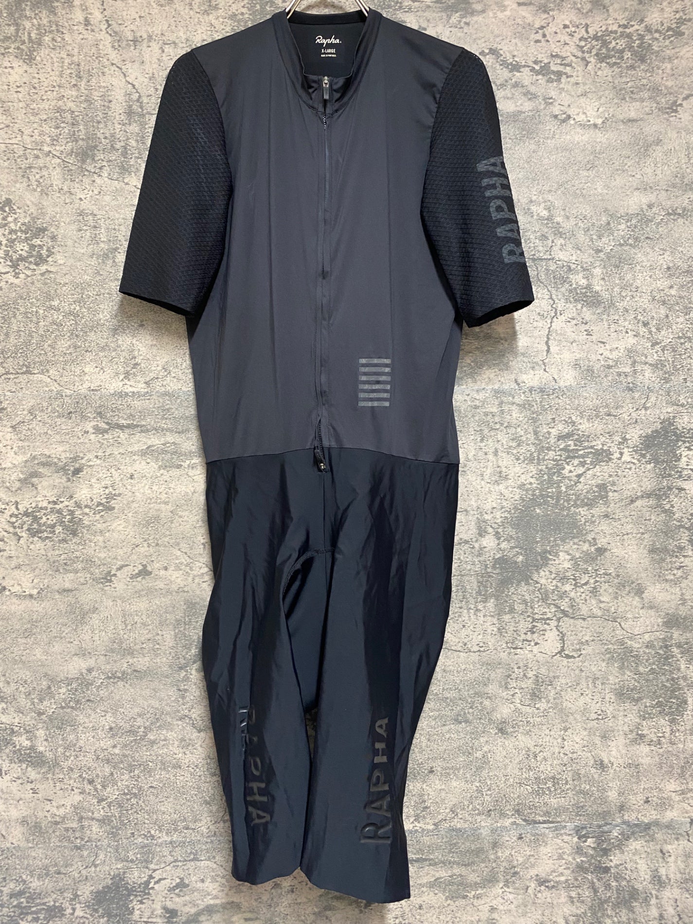 JP265 ラファ Rapha PROTEAM AEROSUIT 半袖 ワンピース 黒 XL – BICI