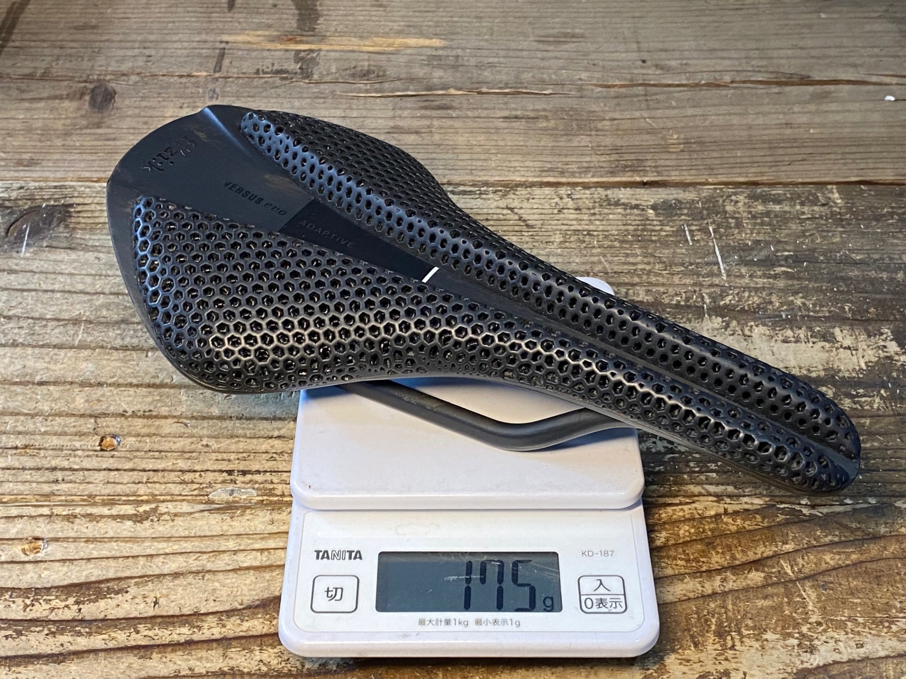 fizik サドル　ANTARES00 JX287 フィジーク fizik アンタレス VERSUS EVO ANTARES 00 ADAPTIVE