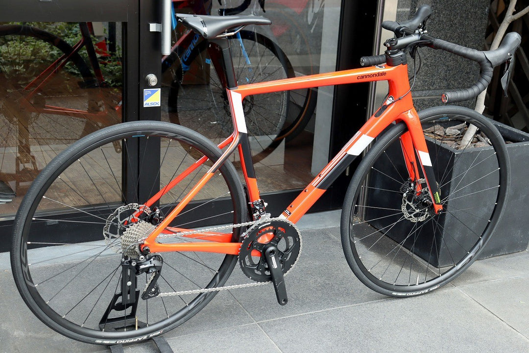 キャノンデール CANNONDALE スーパーシックスエヴォ ディスク SUPERSIX EVO DISC 2020モデル 54サイズ 105 R7020 11S カーボン ロードバイク 【東京南麻布店】